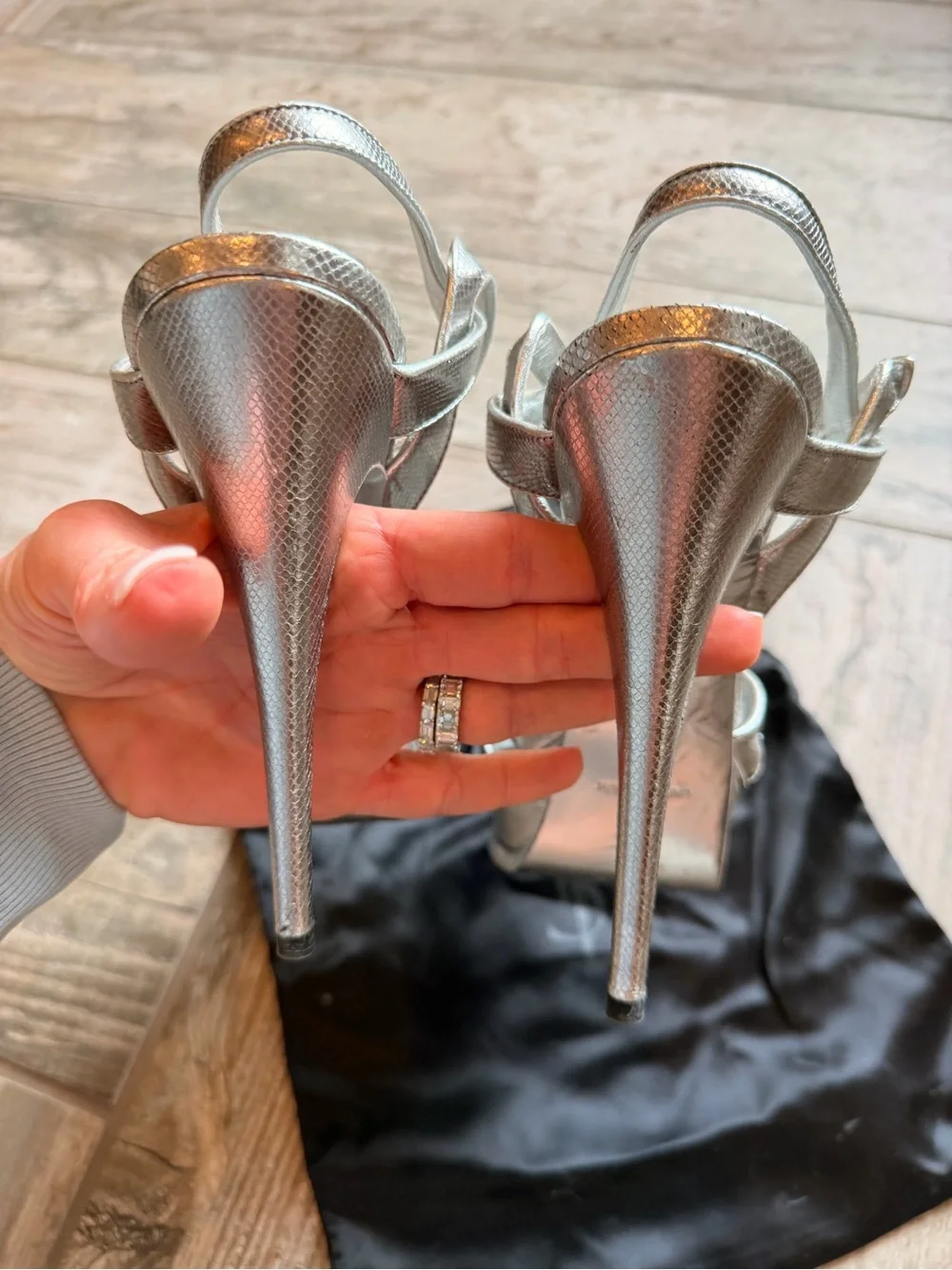 Saint Laurent Metallic Silver T-Strap Woven Heels - Picture 6 of 9
